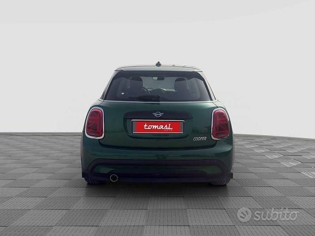 Usata Mini Cooper Classic 136 CV (100 kW) 2023 Verde Utilitaria