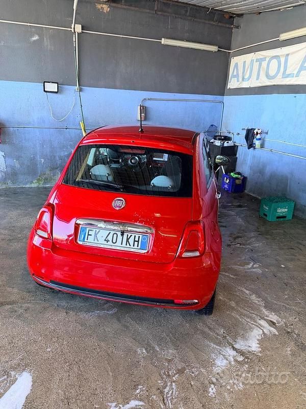 Begagnad Fiat 500 69 HK (50 kW) 2018 Röd Sedan