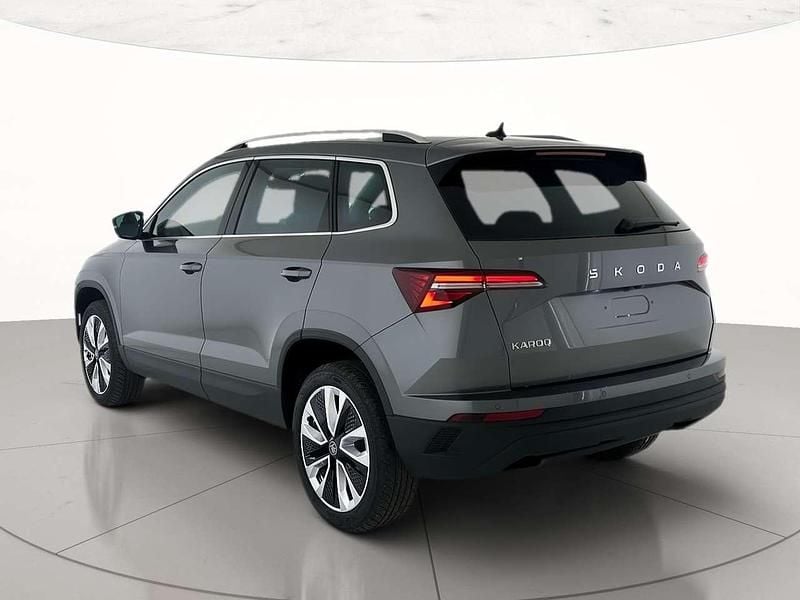 Nuova Skoda Karoq Style 150 CV (110 kW) 2025 Grigio graphite metallizzato SUV