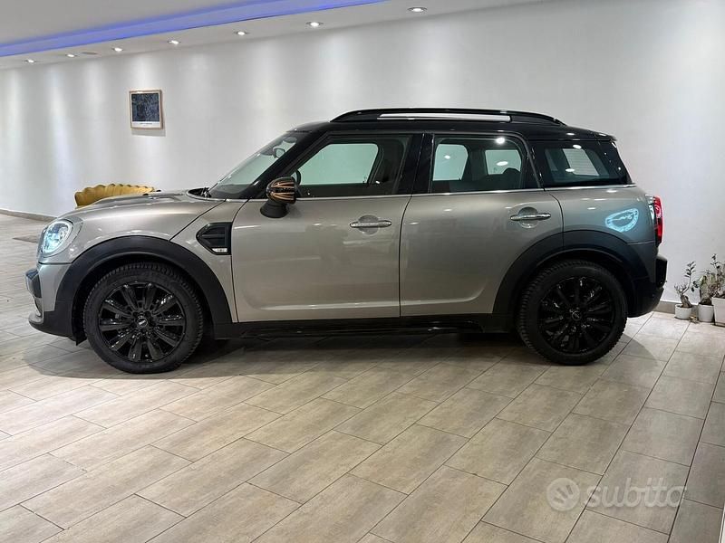 Second-hand Mini Cooper D Countryman Hype 116 CP (85 kW) 2018 Gri SUV
