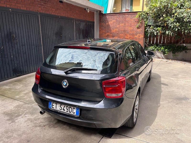 Usata BMW 116 116 CV (85 kW) 2013 Nero Utilitaria
