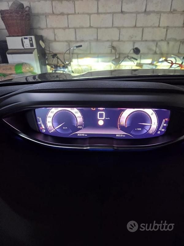 Usata Peugeot 3008 GT 131 CV (96 kW) 2023 Nero SUV