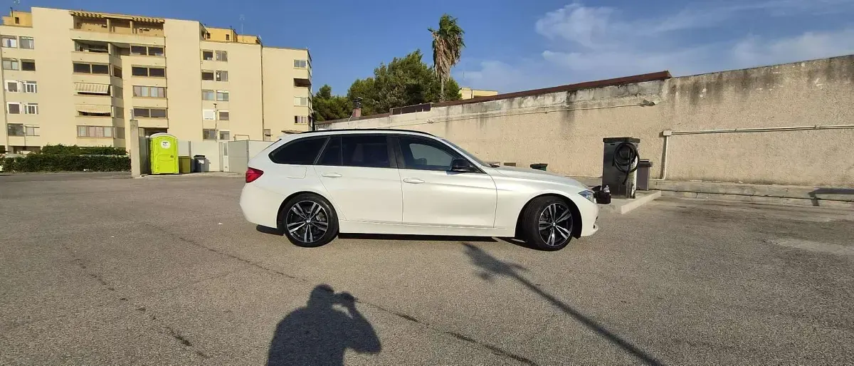 Usata BMW 318 Advantage 150 CV (110 kW) 2018 Bianco Station wagon