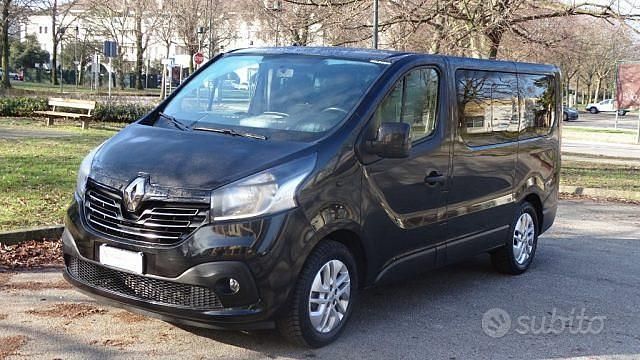 Usata Renault Trafic 125 CV (91 kW) 2018 Grigio scuro Monovolume