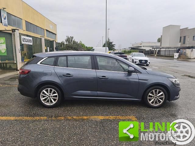 Usata Renault Mégane GrandTour 156 CV (114 kW) 2020 Blu Station wagon