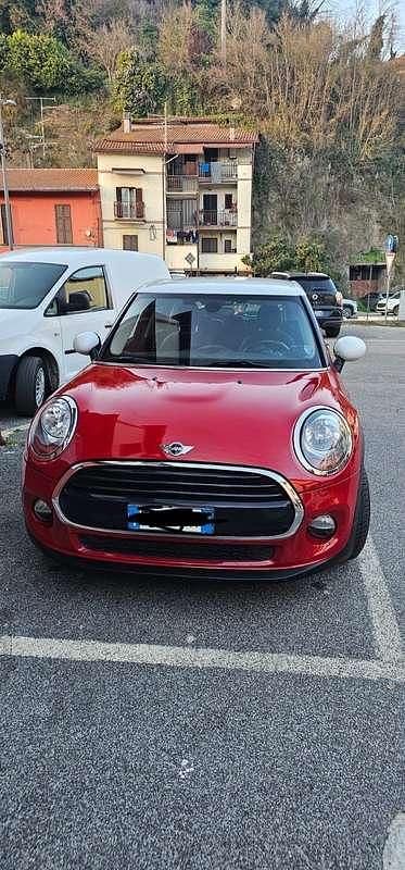 Usata 2015 Mini Cooper D Business Due volumi | 9500 € (Ottimo prezzo) - Immagine 1/4