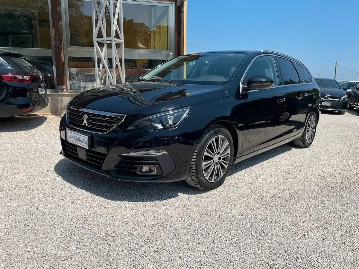 Usata Peugeot 308 Allure 131 CV (96 kW) 2021 Nero Station wagon