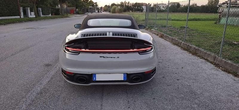Usata Porsche 911 Carrera S Cabriolet 450 CV (330 kW) 2021 Bianco Cabrio