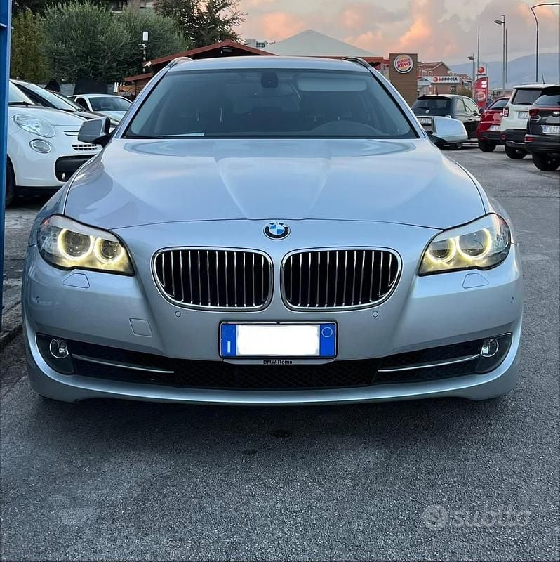 Usata BMW 520 184 CV (135 kW) 2011 Grigio Station wagon