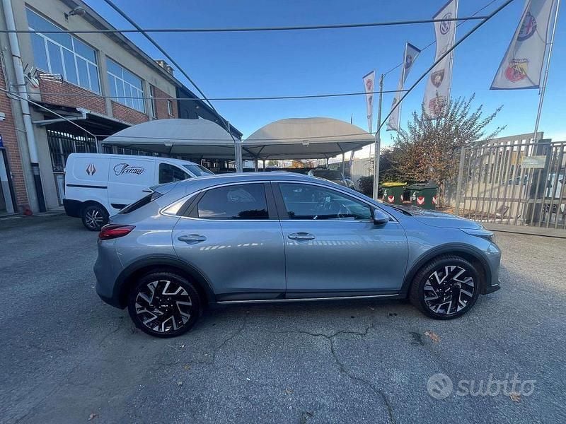 Usata Kia XCeed Style 141 CV (103 kW) 2022 Grigio SUV