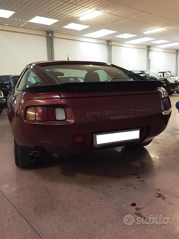 Usata Porsche 928 310 CV (228 kW) 1986 Rosso Coupé