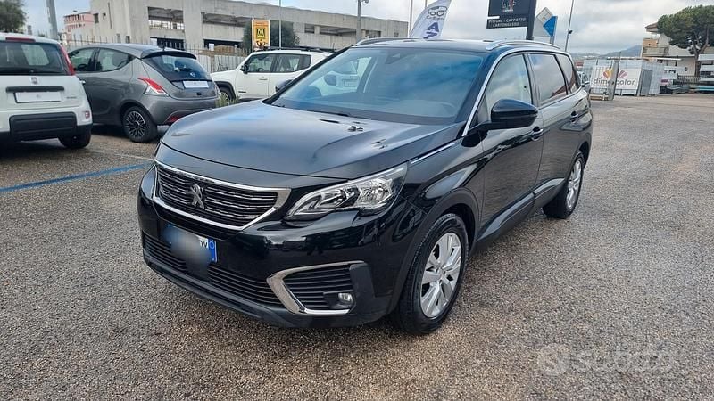 Usata Peugeot 5008 Business-Line 130 CV (95 kW) 2019 Nero SUV