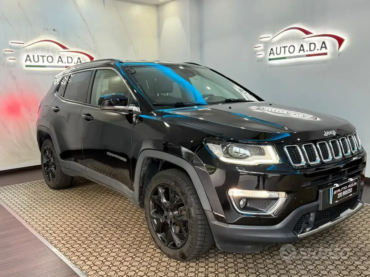 Usata Jeep Compass Limited 140 CV (102 kW) 2018 Nero SUV