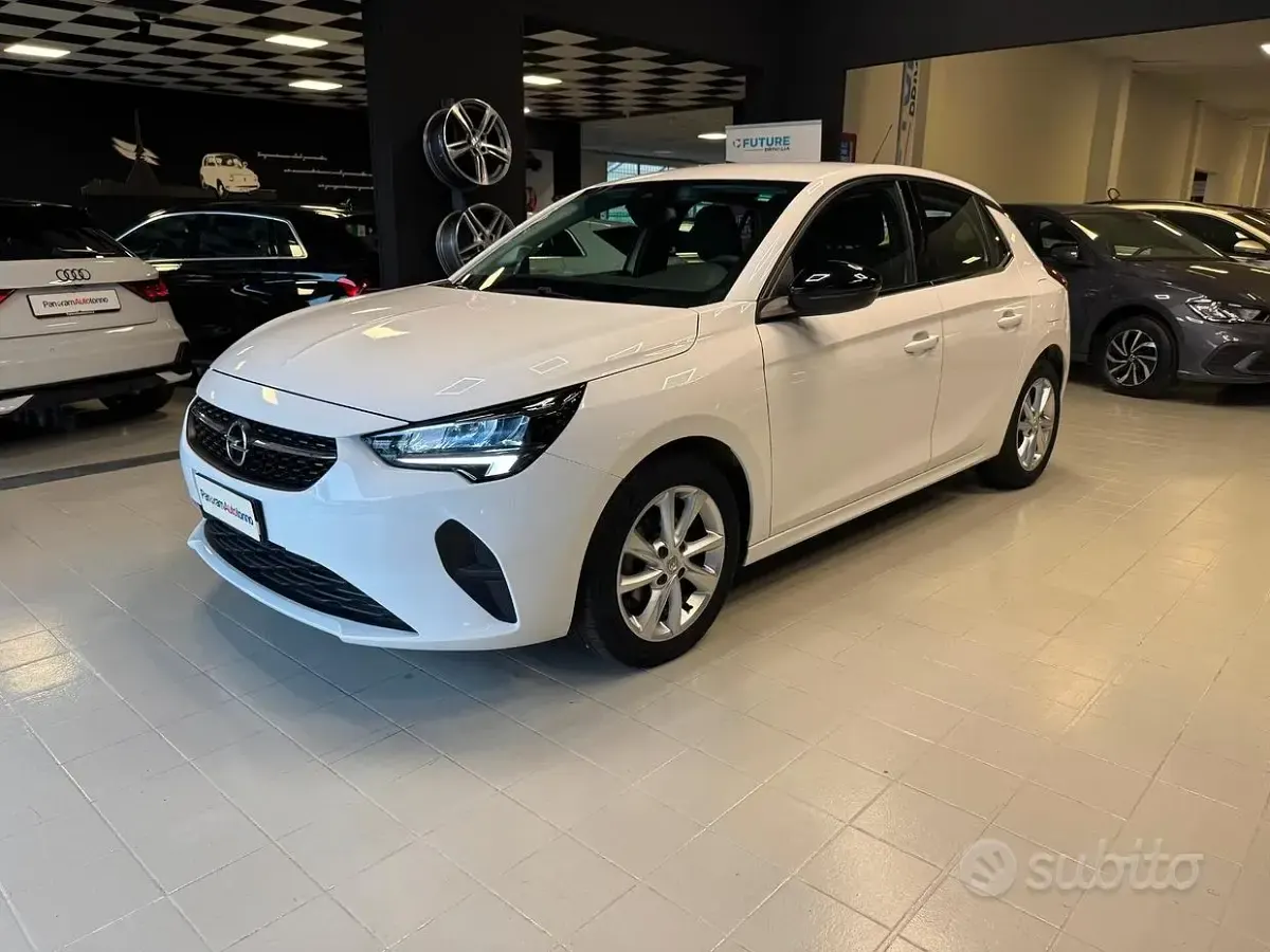 Usata Opel Corsa 75 CV (55 kW) 2023 Bianco Utilitaria