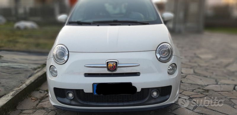 Bianco Usata 2015 Abarth 595 Due volumi | 12.000 € (Ottimo prezzo) - Immagine 1/4