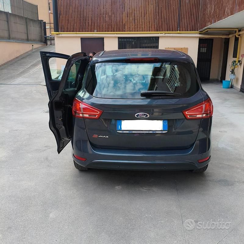 Usata Ford B-MAX 90 CV (66 kW) 2014 Blu Monovolume