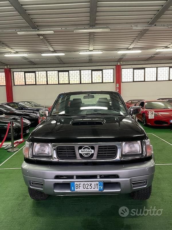 Usata Nissan Navara 2000 Nero Pick-up
