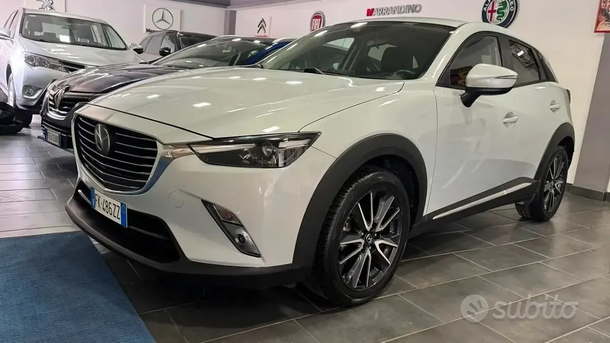 Usata Mazda CX-3 Edition 105 CV (77 kW) 2017 Grigio SUV