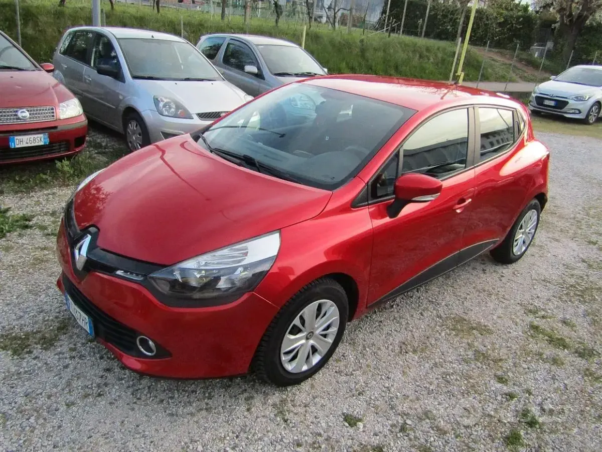 Usata Renault Clio IV 73 CV (53 kW) 2016 Rosso Berlina
