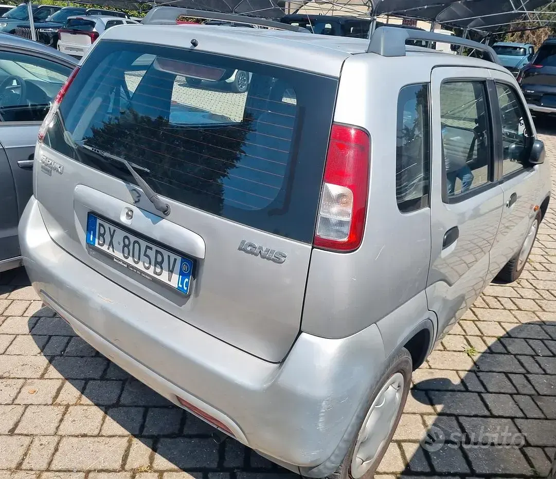 Usata Suzuki Ignis 83 CV (61 kW) 2001 Grigio Utilitaria