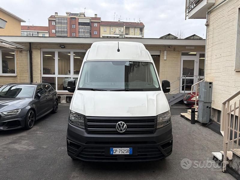 Usata VW Crafter 140 CV (102 kW) 2023 Bianco Furgone