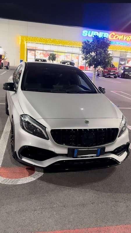 Begagnad Mercedes 180 Premium 109 HK (80 kW) 2018 Silver Sedan