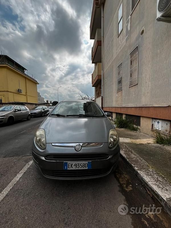 Usata Fiat Punto Evo 75 CV (55 kW) 2011 Utilitaria