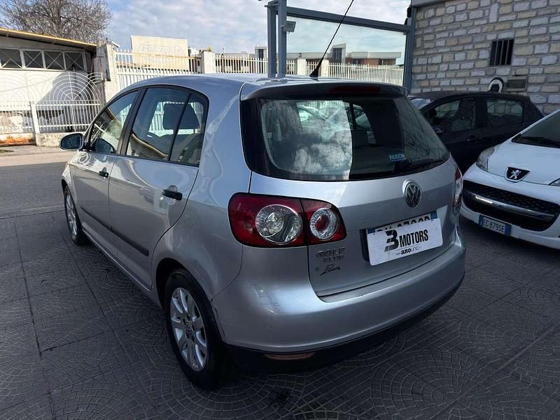Usata VW Golf Plus Cross Sportline 105 CV (77 kW) 2007 Argento Monovolume