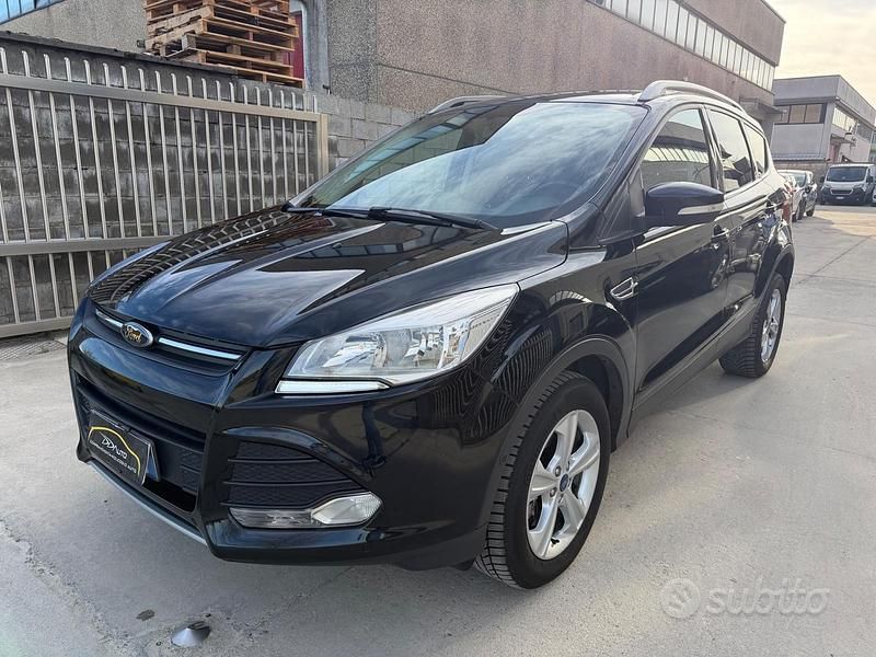 Usata Ford Kuga Titanium 140 CV (102 kW) 2013 Nero SUV