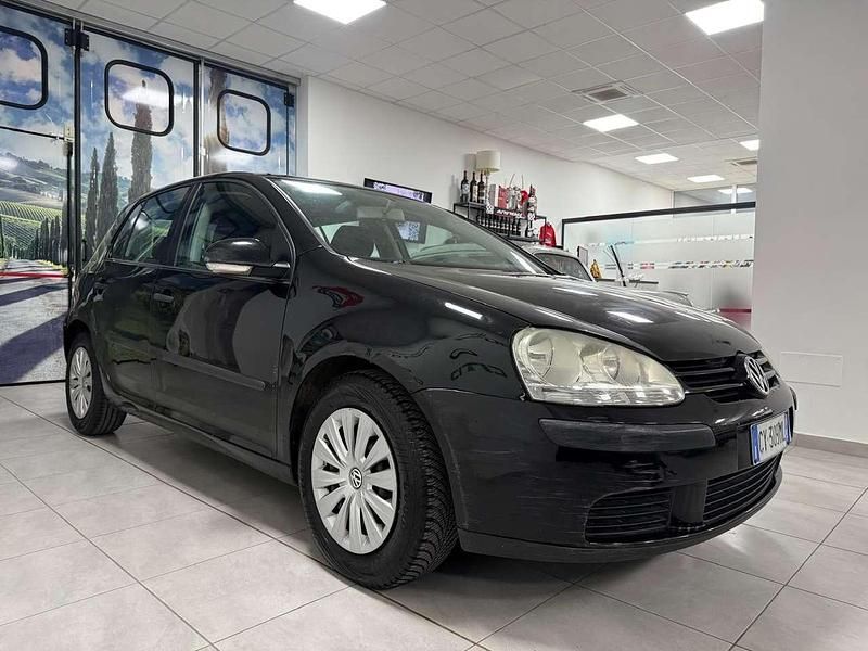 Usata VW Golf IV 105 CV (77 kW) 2004 Nero Berlina