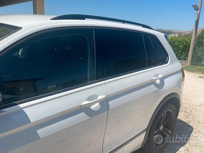 Usata VW Tiguan 116 CV (85 kW) 2020 Bianco SUV