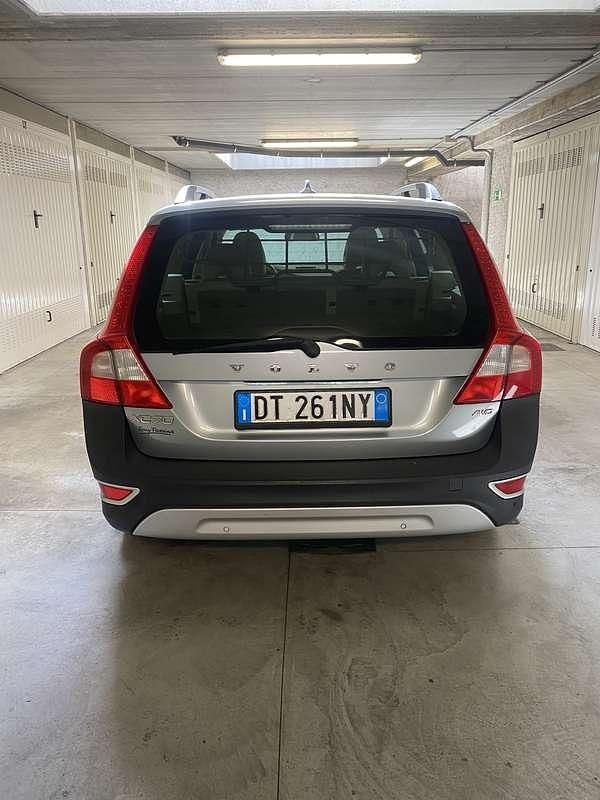 Usata Volvo XC70 Kinetic 185 CV (136 kW) 2009 Station wagon