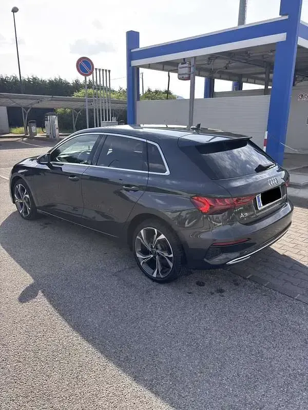 Usata Audi A3 Advanced 204 CV (150 kW) 2022 Grigio Berlina