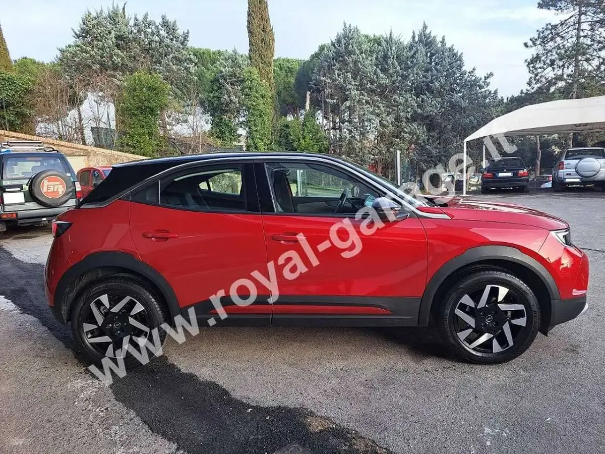 Usata Opel Mokka Elegance 101 CV (74 kW) 2022 Power rot metallic (epy) SUV