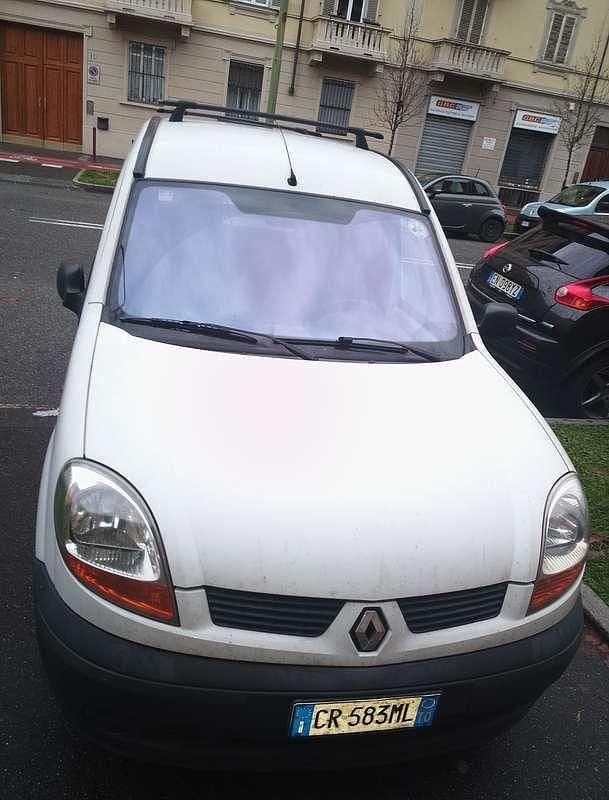 Usata Renault Kangoo 80 CV (58 kW) 2004 Monovolume