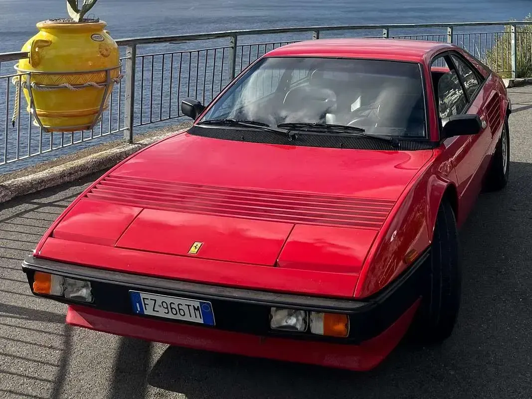 Usata Ferrari Mondial 239 CV (175 kW) 1985 Rosso Berlina