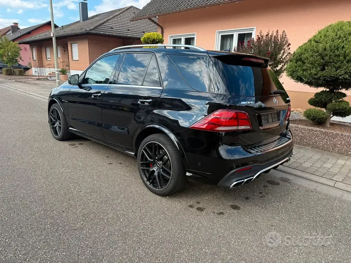 Usata Mercedes GLE63 AMG AMG 585 CV (430 kW) 2016 Nero SUV