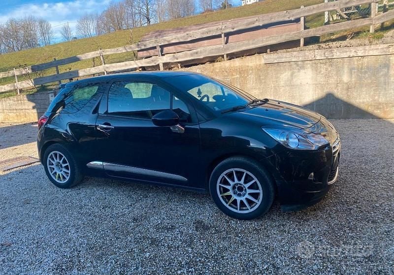 Usata Citroën DS3 156 CV (114 kW) 2012 Nero Coupé