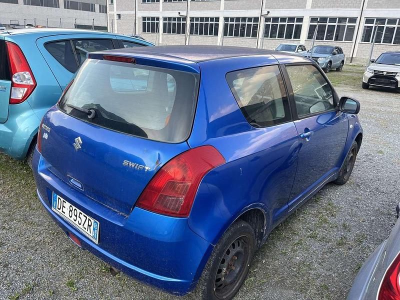 Usata Suzuki Swift GL 91 CV (66 kW) 2007 Other Utilitaria