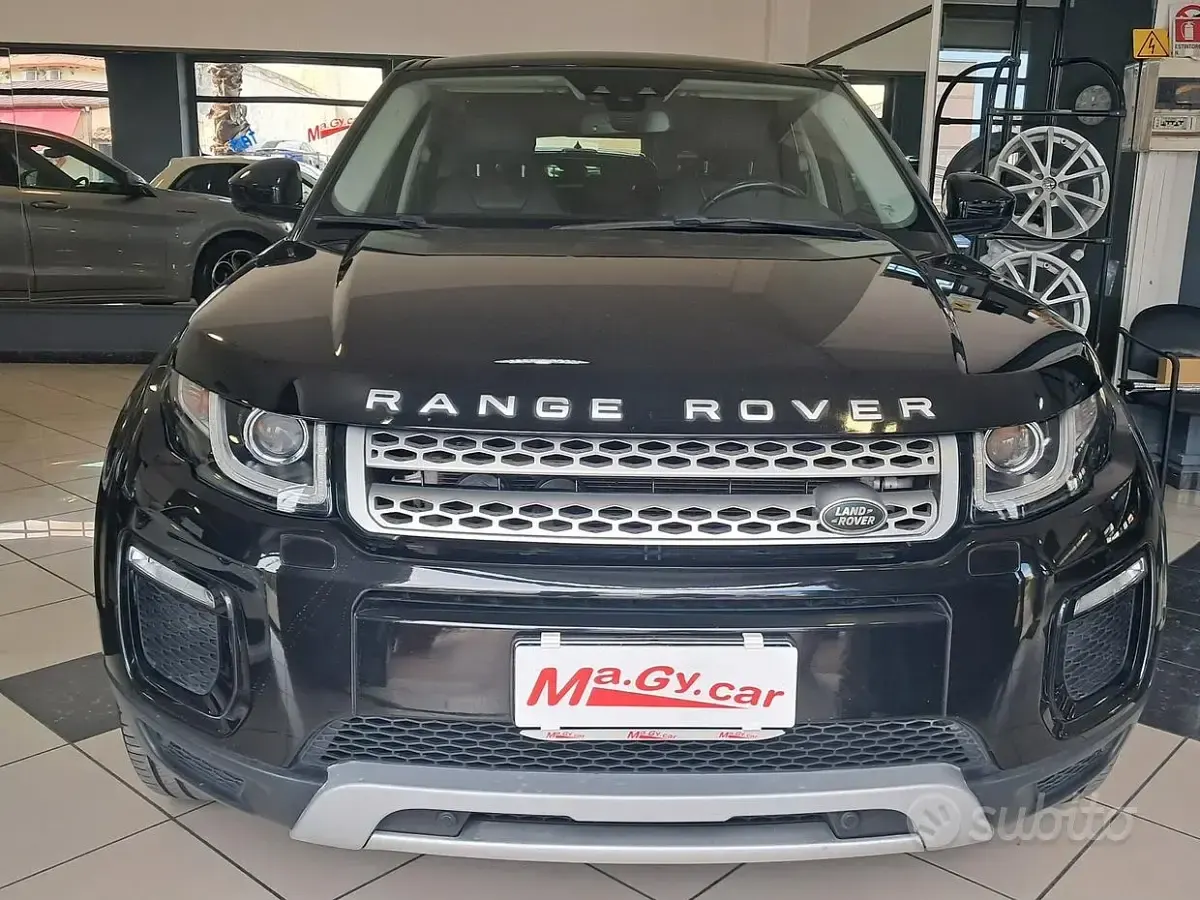Usata Land Rover Range Rover evoque SE 150 CV (110 kW) 2018 Nero SUV