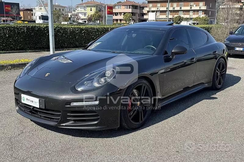 Usata Porsche Panamera 300 CV (220 kW) 2015 Nero Utilitaria
