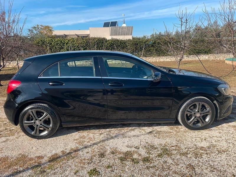 Usata Mercedes A200 Premium 150 CV (110 kW) 2014 Nero Berlina