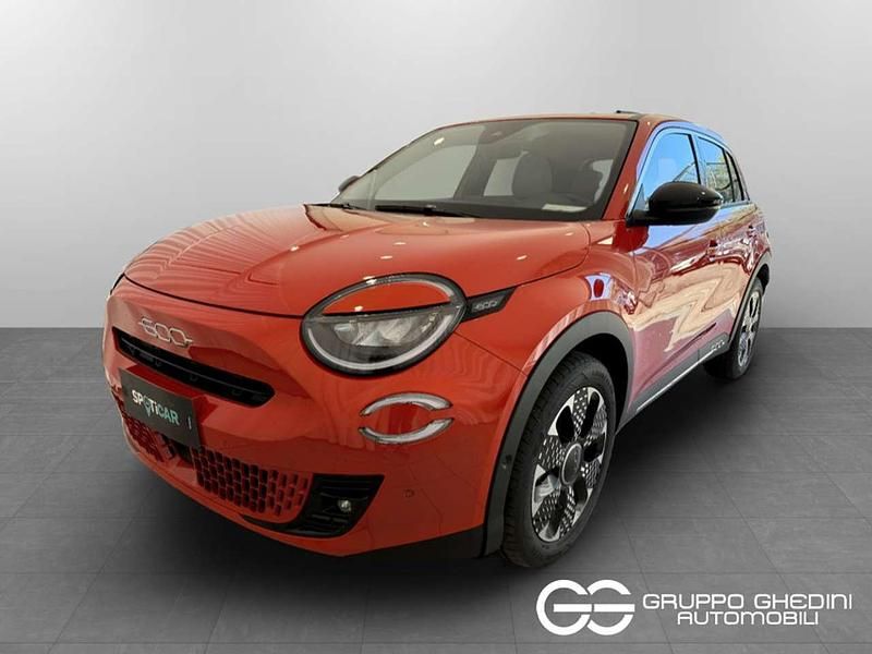 Usata Fiat 600 La Prima 61 kW (84 CV) 2024 Arancio sole d'italia SUV