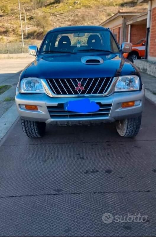 Usata Mitsubishi L200 115 CV (84 kW) 2002 Pick-up