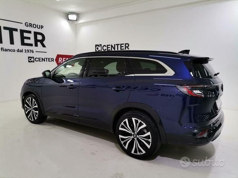 Usata Renault Espace Techno 131 CV (96 kW) 2024 Blu Monovolume