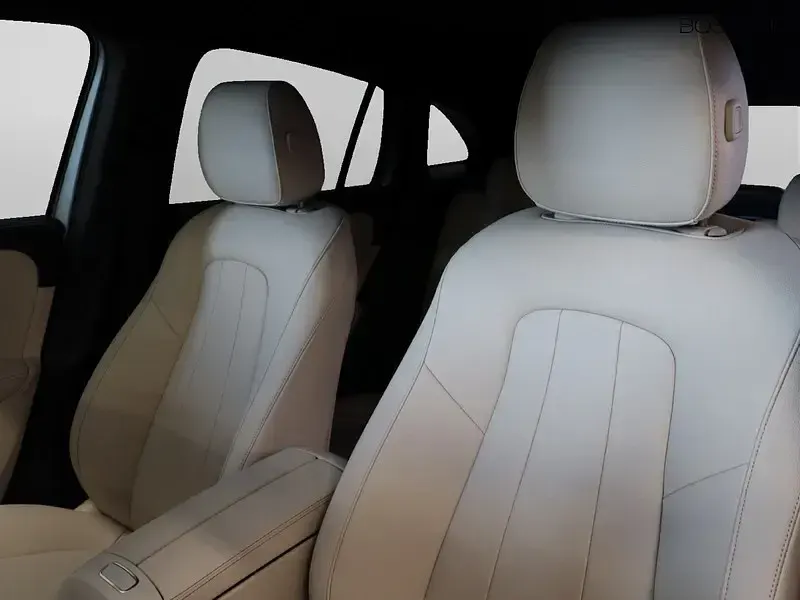 Nuova Mercedes GLA200 Progressive 150 CV (110 kW) 2026 Argento SUV