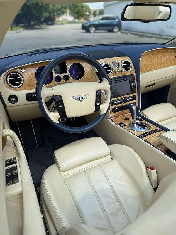 Usata Bentley Continental GT Convertible 560 CV (411 kW) 2006 Blu/azzurro Cabrio