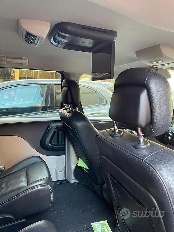 Usata Lancia Voyager 177 CV (130 kW) 2014 Monovolume