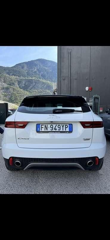 Usata 2018 Jaguar E-Pace SUV | 18.000 € (Ottimo prezzo) - Immagine 1/4
