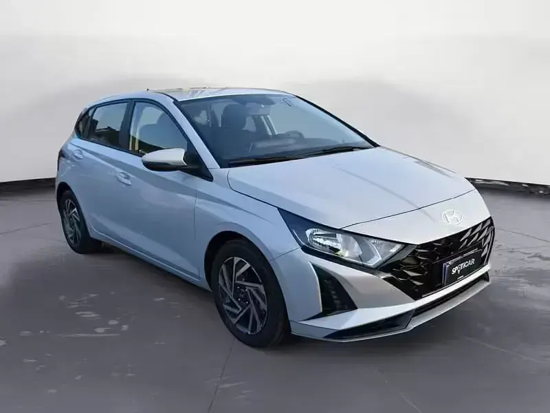 Nuova Hyundai i20 89 CV (65 kW) 2026 Grigio Utilitaria